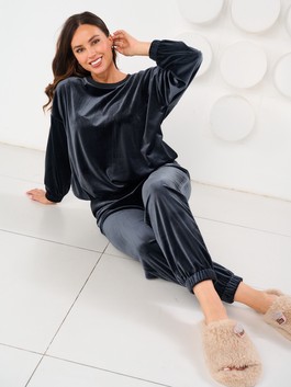 Костюм фото