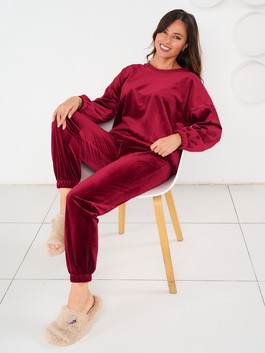 Костюм фото