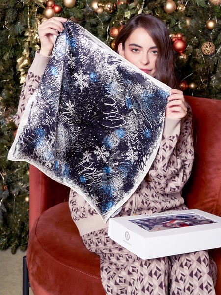 Шейный платок SS03-8242