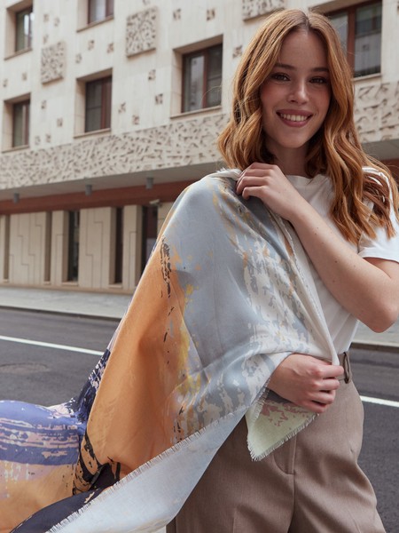 Платок LG33-952