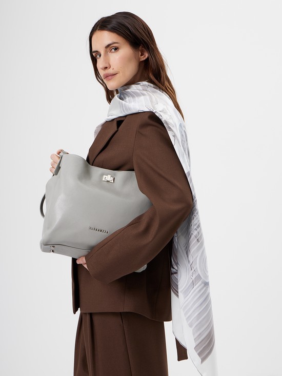 Сумка на плечоZ-FJ3006