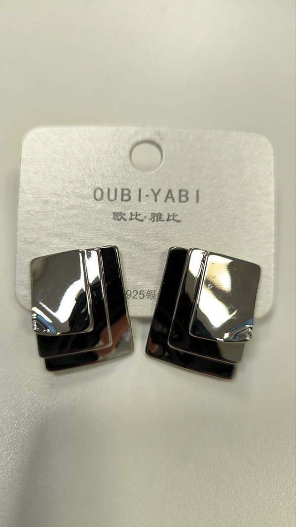R652-A-25168