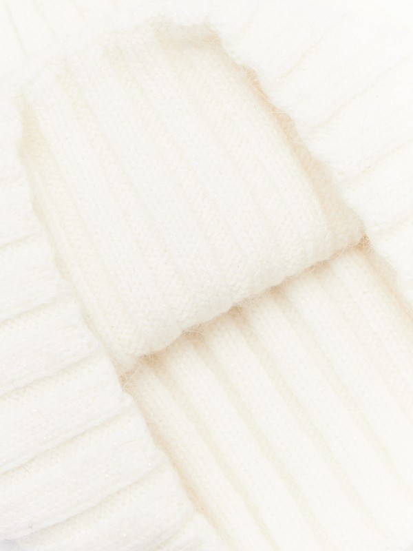 LB-C57018